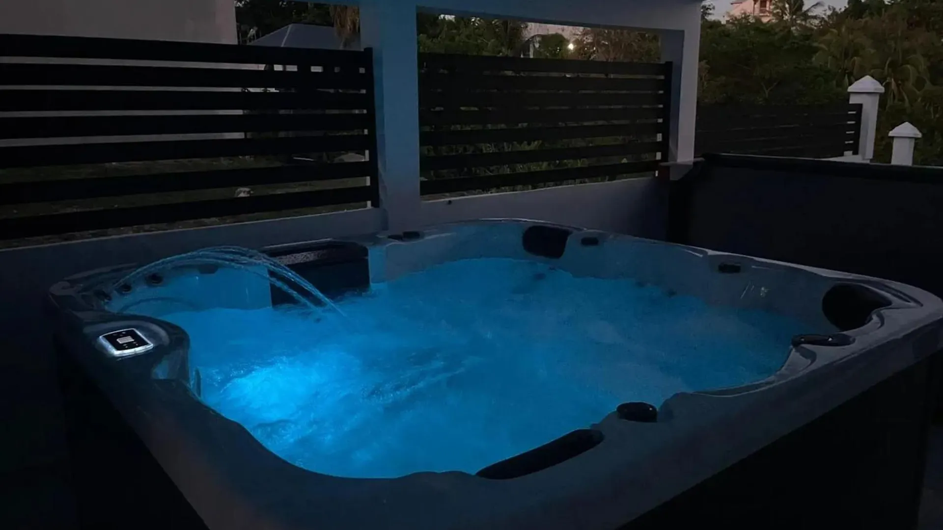 Сasa de vacaciones Maison Confortable A Sainte-Anne Avec Jardin